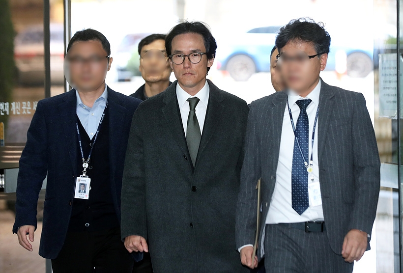 ▲ 법원 출석하는 조현범 한국타이어 사장