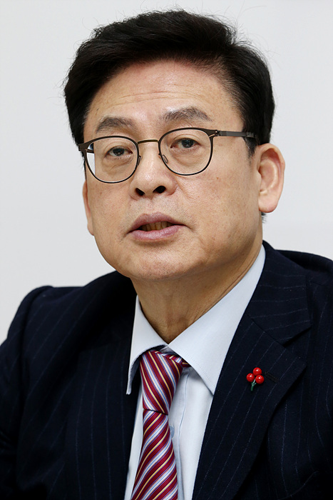 ▲ 정우택 자유한국당 의원