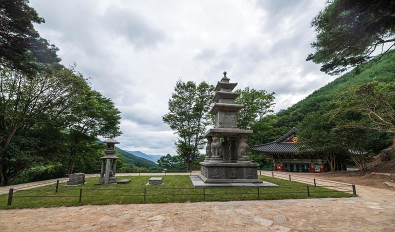 사사자삼층석탑 ⓒ화엄사