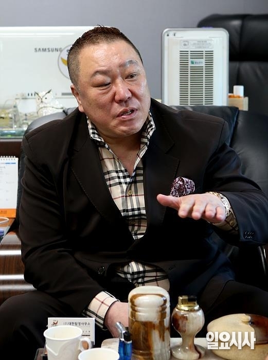 김수환 대한탐정사무소 대표가 지난달 20일, <일요시사>와 인터뷰를 갖고 있다. ⓒ박성원 기자