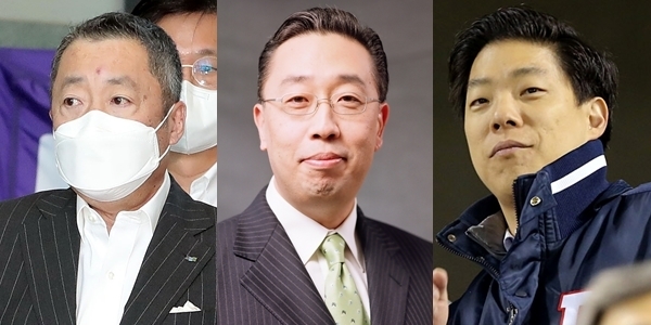 (사진 왼쪽부터)박정원 두산그룹 회장, 박지원 두산중공업 회장, 박진원 두산메카텍 부회장