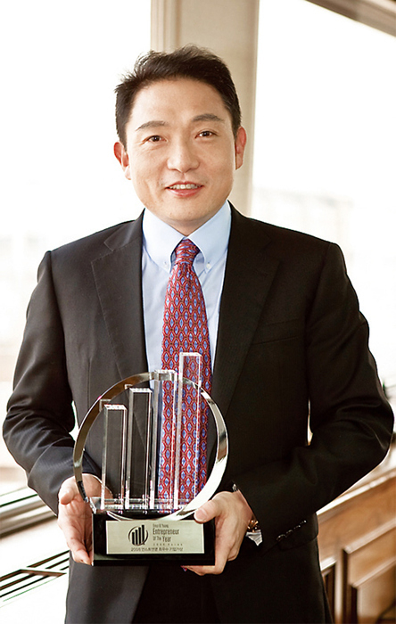 윤재승 전 대웅제약 회장 ⓒ대웅제약