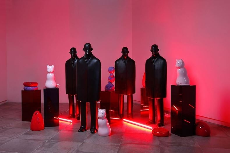 Special triangular relation, 혼합매체, 3m 이내 가변설치, 2020 ⓒMUSEUM1