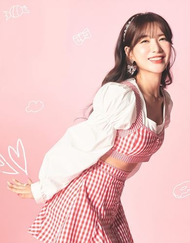 ‘리틀 이미자’로 불리는 정통 트로트 가수 류원정 ⓒ벅스