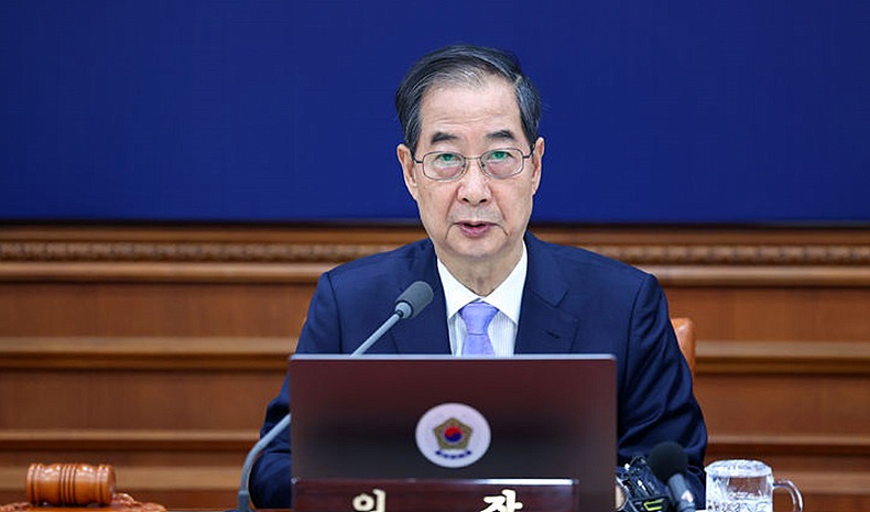 한덕수 전 국무총리가 지난 달29일 정부서울청사서 열린 국무회의에서 발언하고 있다. ⓒ뉴시스