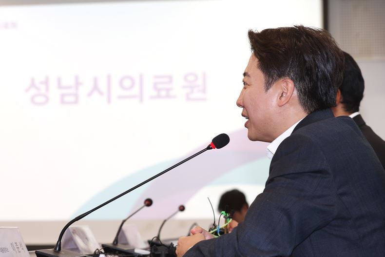 지난 21일, 성남시의료원을 방문해 발언하는 이준석 개혁신당 대선후보 ⓒ뉴시스