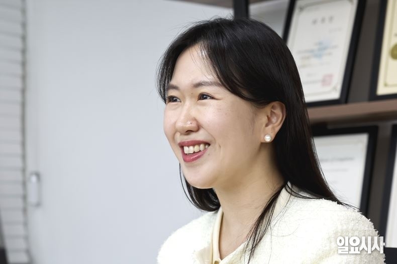 송지은 새로운 미래를 위한 청년 변호사 모임 대표가 <일요시사> 29주년 창간특집 인터뷰를 갖고 있다. ⓒ고성준 기자