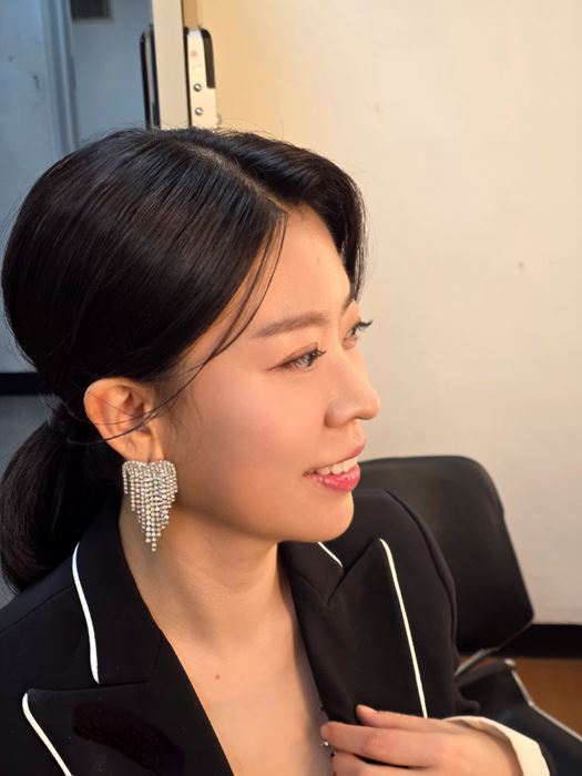 미국의 유명 방송인 오프라 윈프리처럼 사람의 마음과 마음을 이어주는 진행자가 되는 것이 꿈이라고 밝힌 방송인 조은님