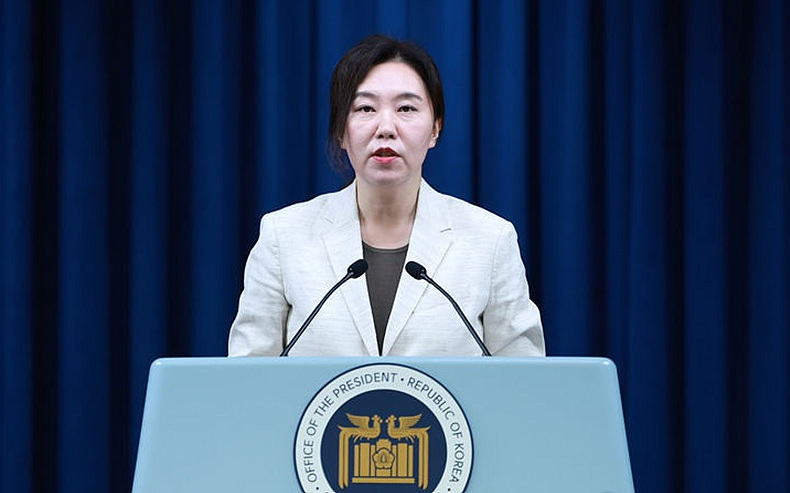 강유정 대통령실 대변인이 10일 오전 서울 용산구 대통령실 브리핑룸서 국민추천제 관련 브리핑을 갖고 있다. ⓒ뉴시스