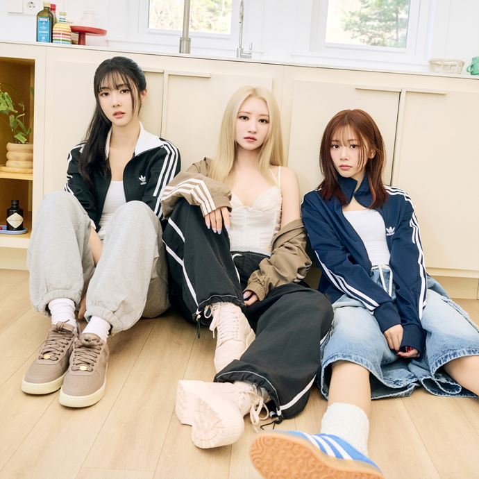 유아유 ⓒ드림캐쳐컴퍼니