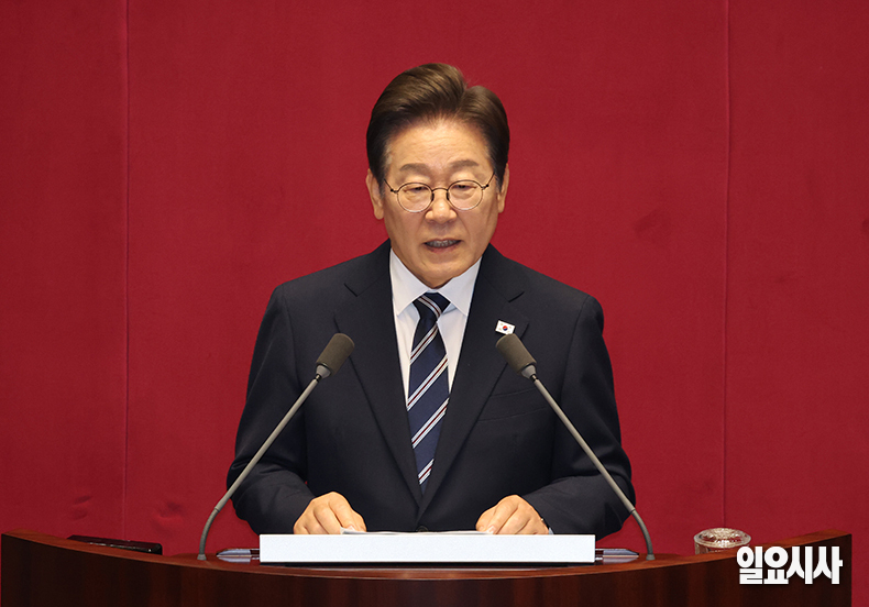 지난 26일, 서울 여의도 국회 본회의장에서 추경안 시정연설 중인 이재명 대통령 ⓒ문경덕 기자