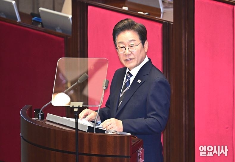 지난달 26일, 국회 본회의장을 찾아 추경 시정연설 중인 이재명 대통령 ⓒ국회사진기자단