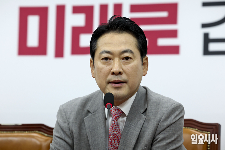 ‘친윤(친 윤석열)계로 평가받는 충남 보령서천을 지역구로 두고 있는 재선 장동혁 국민의힘 의원 ⓒ고성준 기자