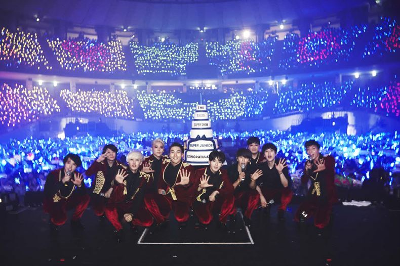 공연 중인 슈퍼주니어 ⓒSM엔터테인먼트