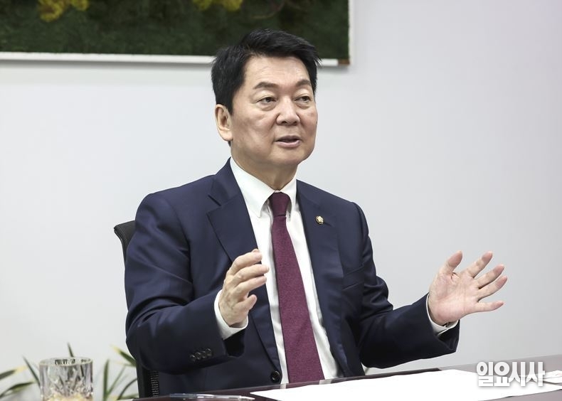 8·22 전당대회에 출마한 안철수 국민의힘 당 대표 후보가 <일요시사>와 대담을 갖고 있다. ⓒ고성준 기자