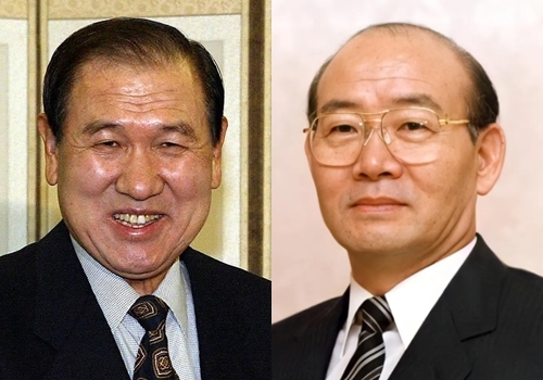 (사진 왼쪽부터) 노태우 전 대통령과 전두환씨