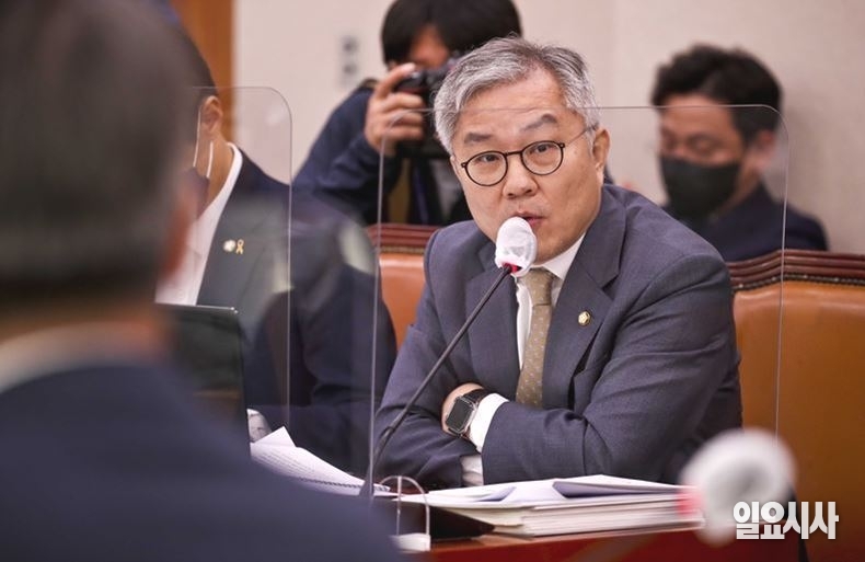 최강욱 더불어민주당 교육연수원장 ⓒ고성준 기자