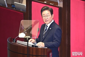 개헌 띄운 이재명, ‘장기 집권’ 노림수?