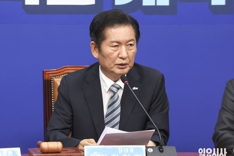 ‘국민의힘 해산’ 민주당 딜레마