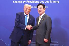 일본에 번진 핵잠 나비효과