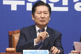 ‘자승자박’ 정청래 리더십 위기