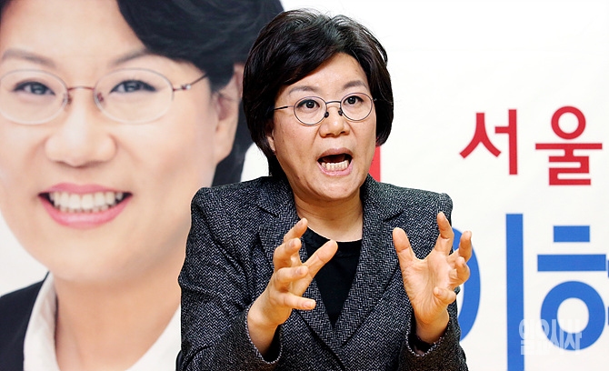 <일요시사>와 인터뷰하는 이혜훈 서울시장 새누리당 후보