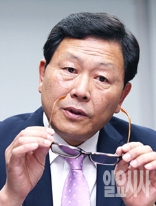 새정치민주연합 강동원 의원