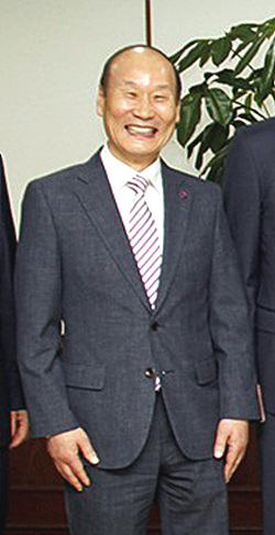최병오 형지 회장 <사진=뉴시스>