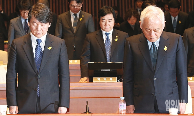 기초선거 무공천에 힘 빠진 안철수
당초 예상대로 물 건너간 화학적 결합
