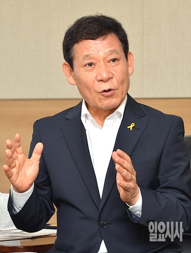 윤장현 광주광역시장 <사진=광주광역시>