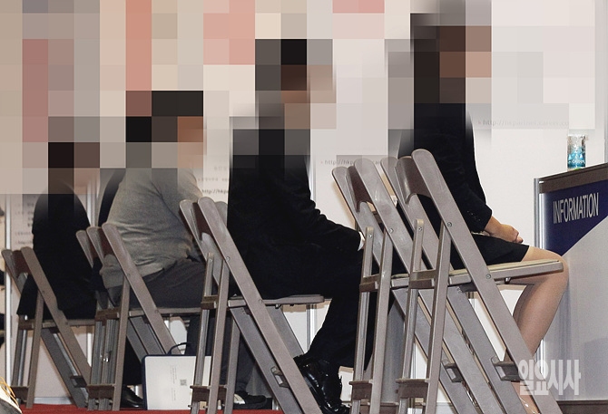 취업 박람회에서 모의 면접을 보는 참석자들 <사진=일요시사 DB>