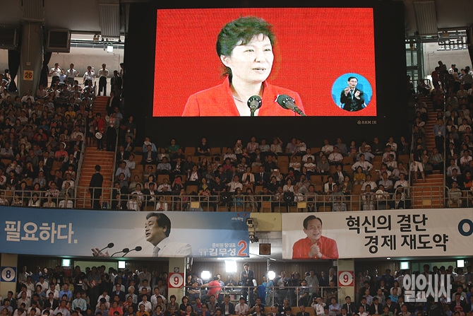선거 등 필요할 때만 '단물' 쏙
박사모 내부서도 성찰의 목소리