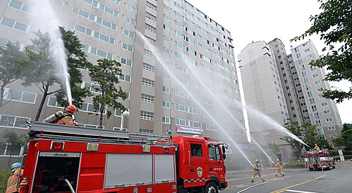 아파트 화재 참고사진 <사진=뉴시스>