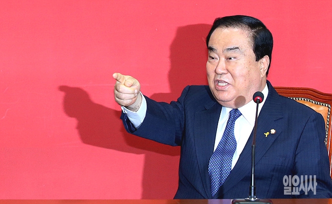 문희상 새정치민주연합 비상대책위원장