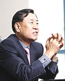윤의국 고려신용정보 회장