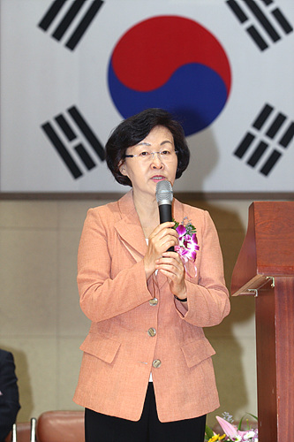 신연희 강남구청장 <사진=뉴시스>