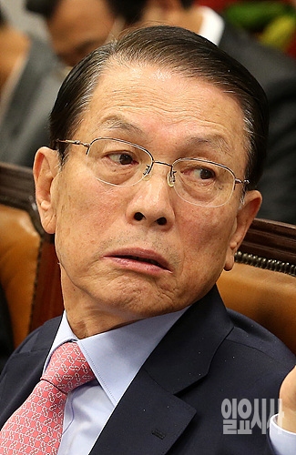 김기춘 청와대 대통령실장