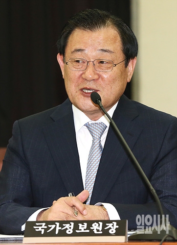 27일, 청와대 비서실장으로 내정된 이병기 전 국정원장