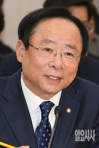 이주영 전 해양수산부장관
