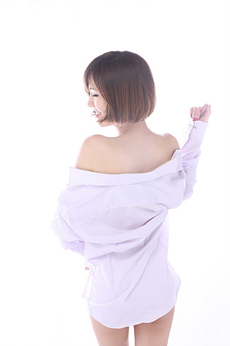 '제2의 장윤정'으로 불리는 신인가수 윤수현 <사진=인우프로덕션>
