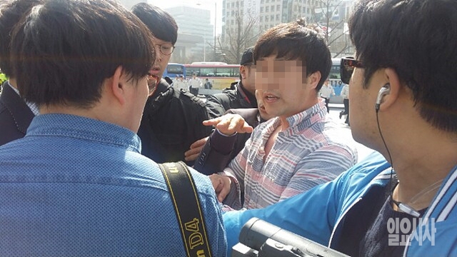 종로서 정보과 직원