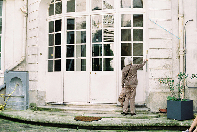Knocking on heaven’s door, 2014