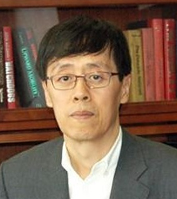 윤강로 전 KR선물 회장