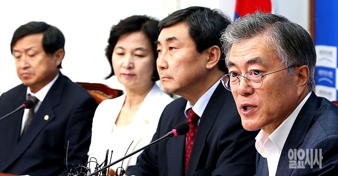 발언하는 새정침민주연합 문재인 대표