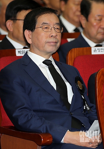 연구용역 만능주의, 홍보까지 컨설팅 중복 연구용역으로 예산낭비 우려