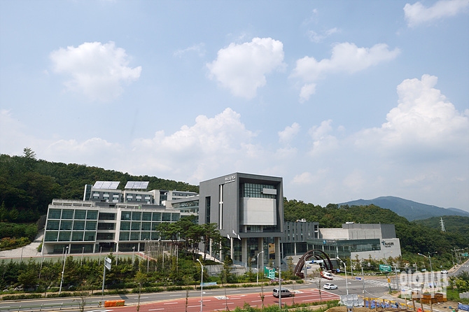 서울시 은평구 진관동 소재의 하나고등학교