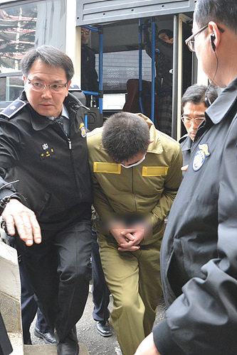 김홍일