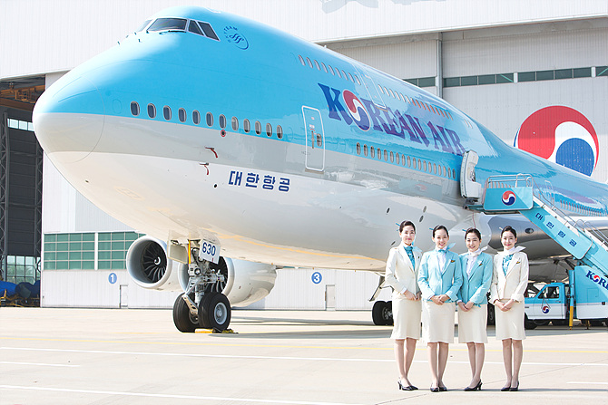 B747-8i 외관