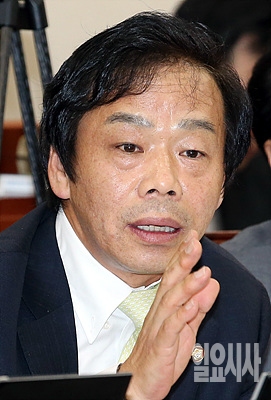 새누리당 이완영 의원