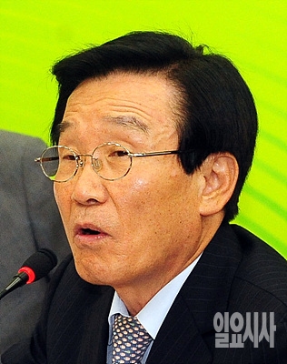 신 건 전 국정원장
